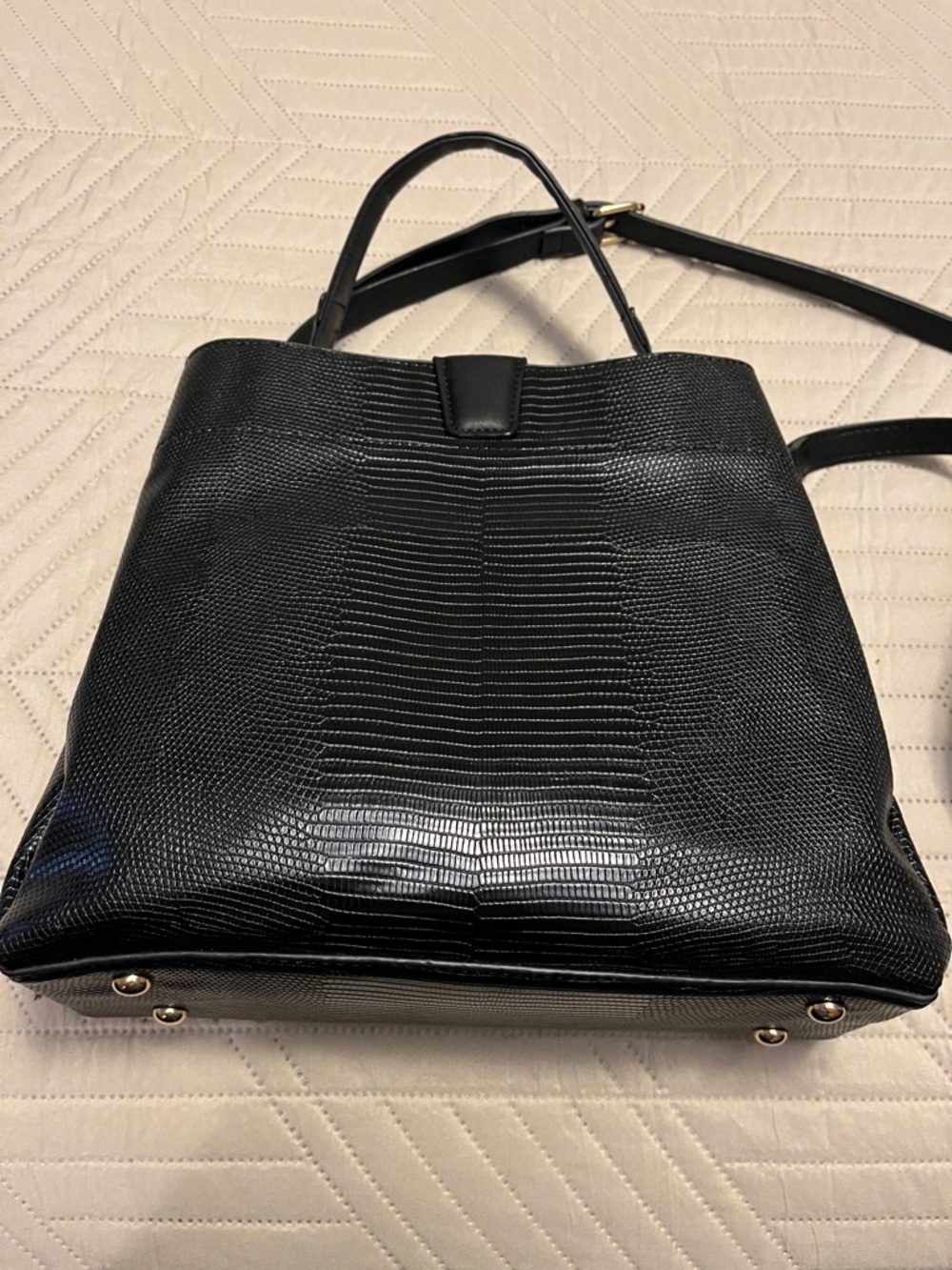 Black Textured  Crossbody Tote